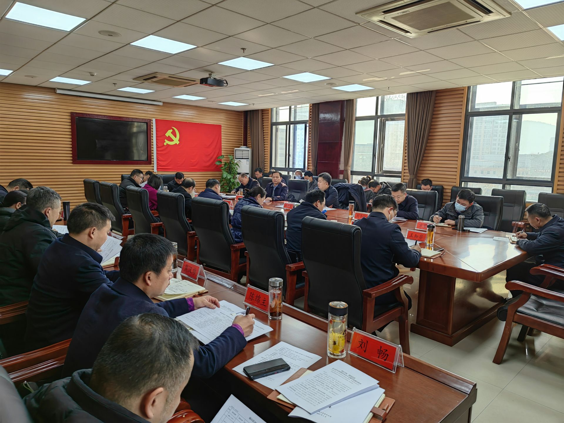 正在上传...