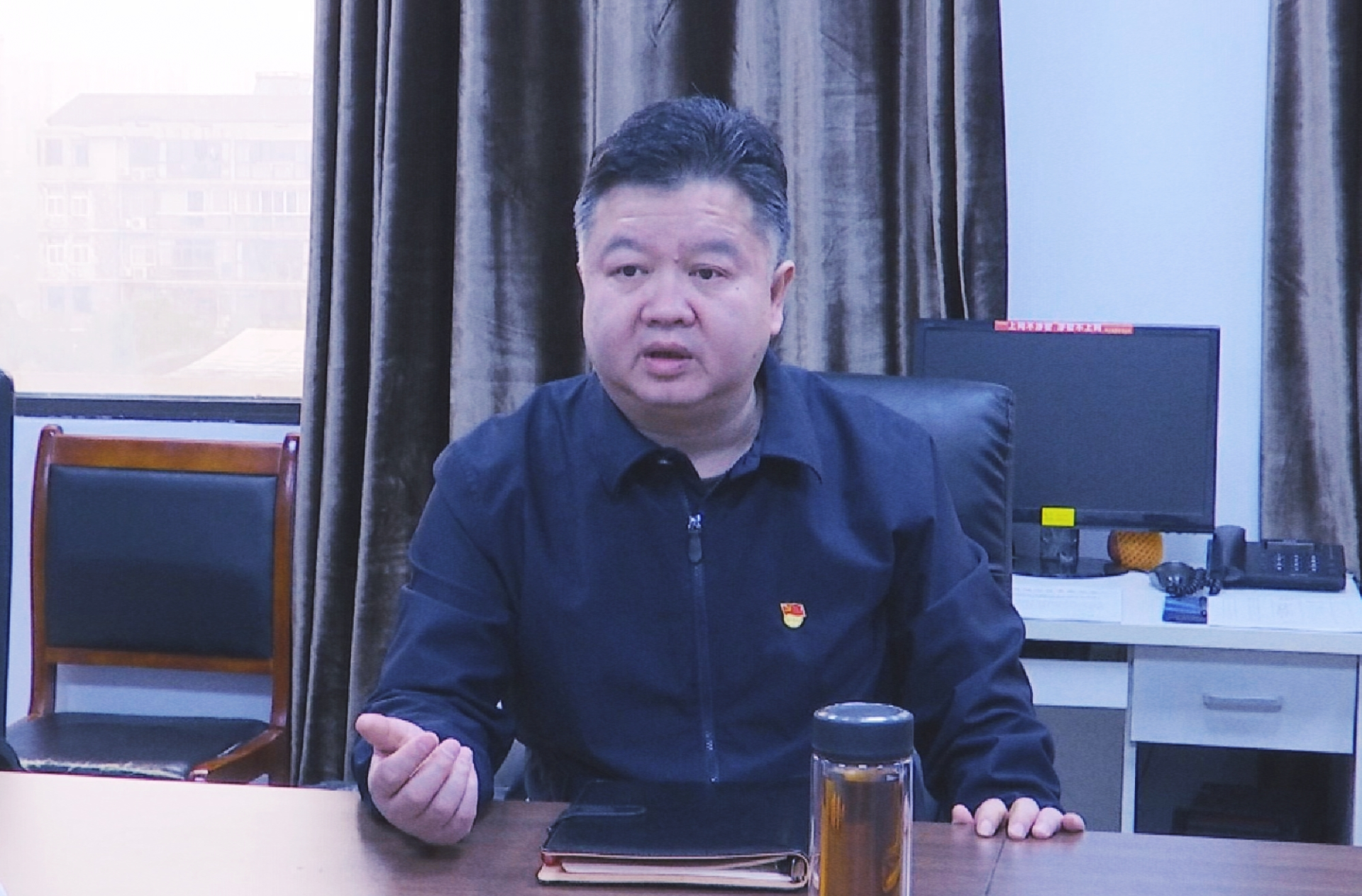 正在上传...